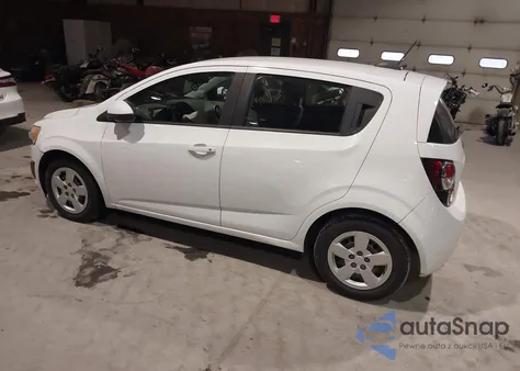 2015 Chevrolet Sonic Ls Auto из США, поврежденный, VIN 1G1JA6SG4F4185789